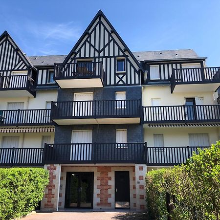 Le Petit Navire - Acces Direct Plage Cabourg Luaran gambar