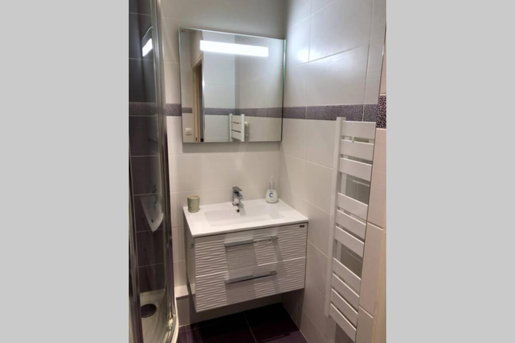 Le Petit Navire - Acces Direct Plage Cabourg Luaran gambar