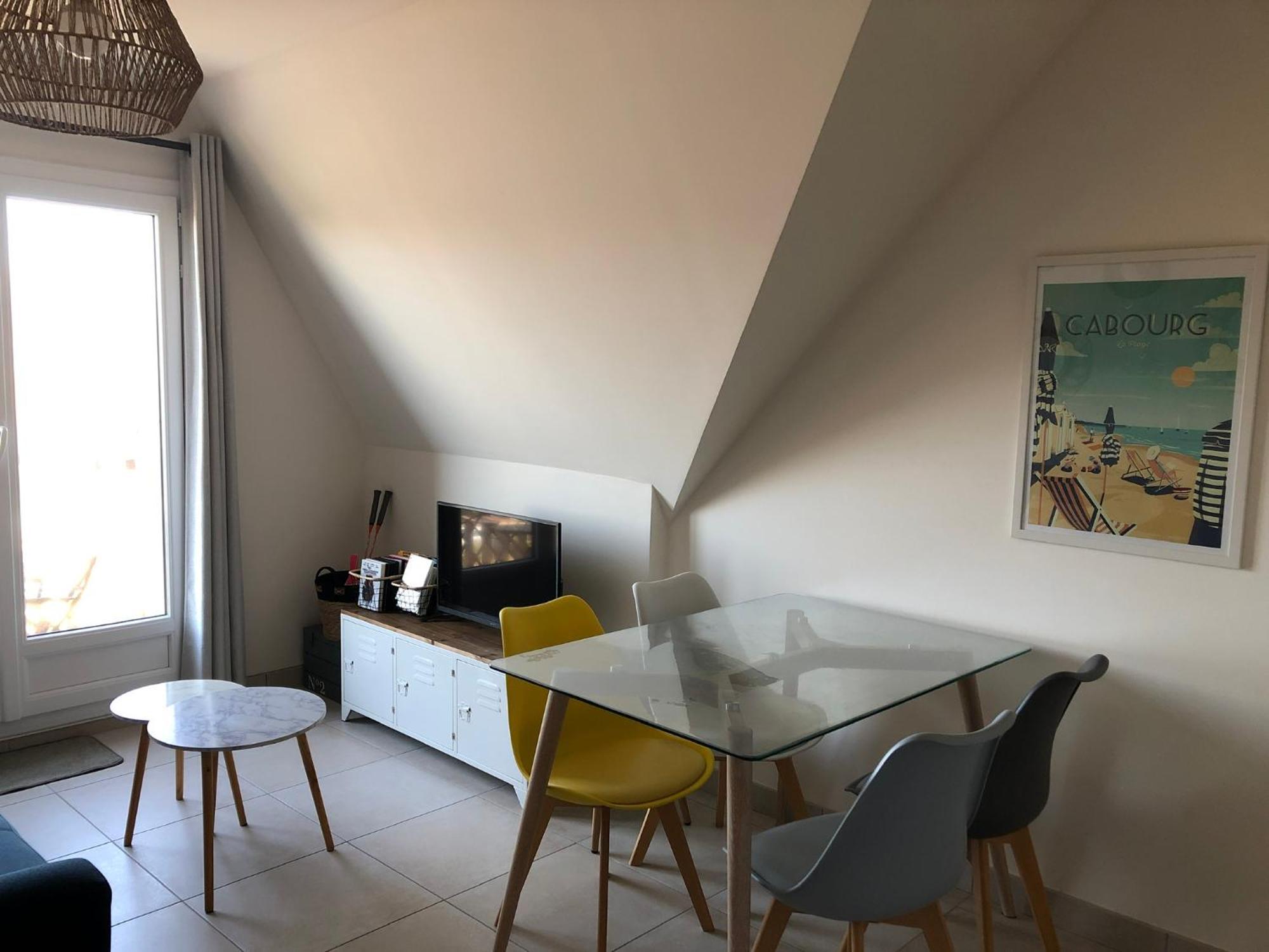 Le Petit Navire - Acces Direct Plage Cabourg Luaran gambar